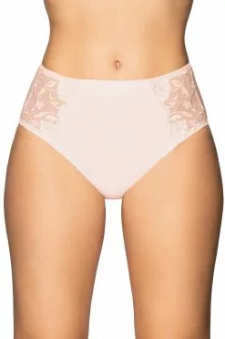 Felina: Moments Slip